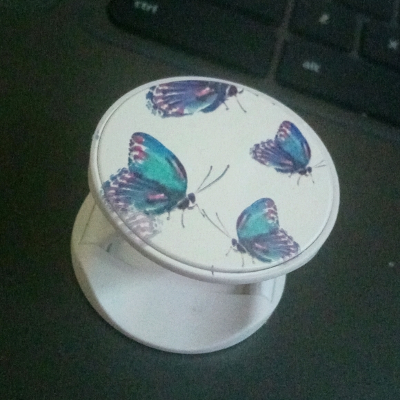 Butterfly print phone holder - Picture 1 of 2